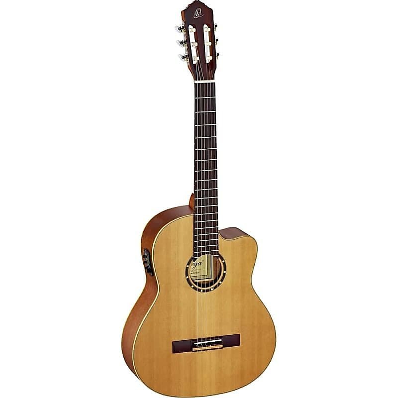 Guitarra de cuerdas de nailon Ortega Guitars RCE131 Family Series Pro A/E con funda de transporte y enlace de vídeo